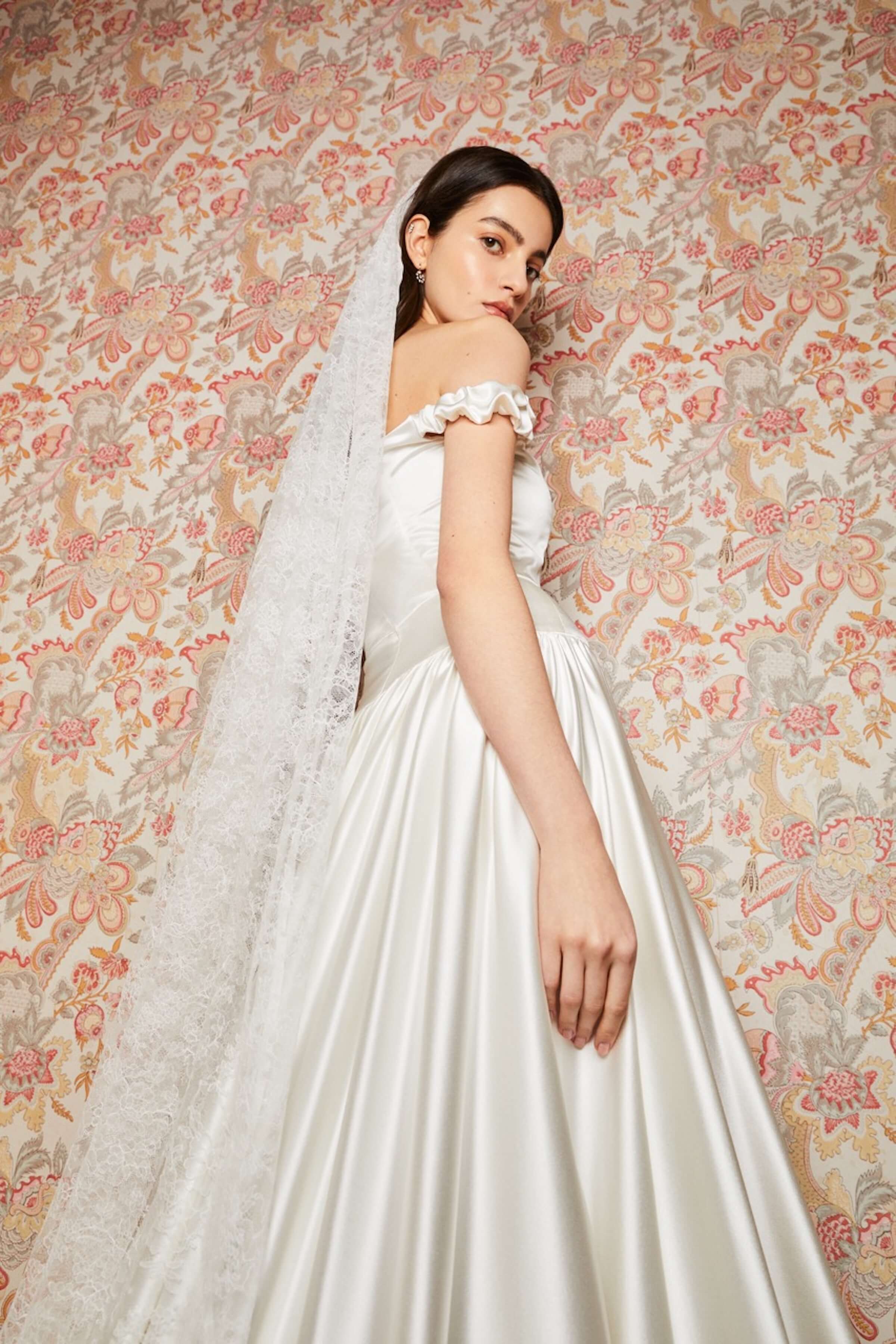 Elaine Cathedral White Lace Veil