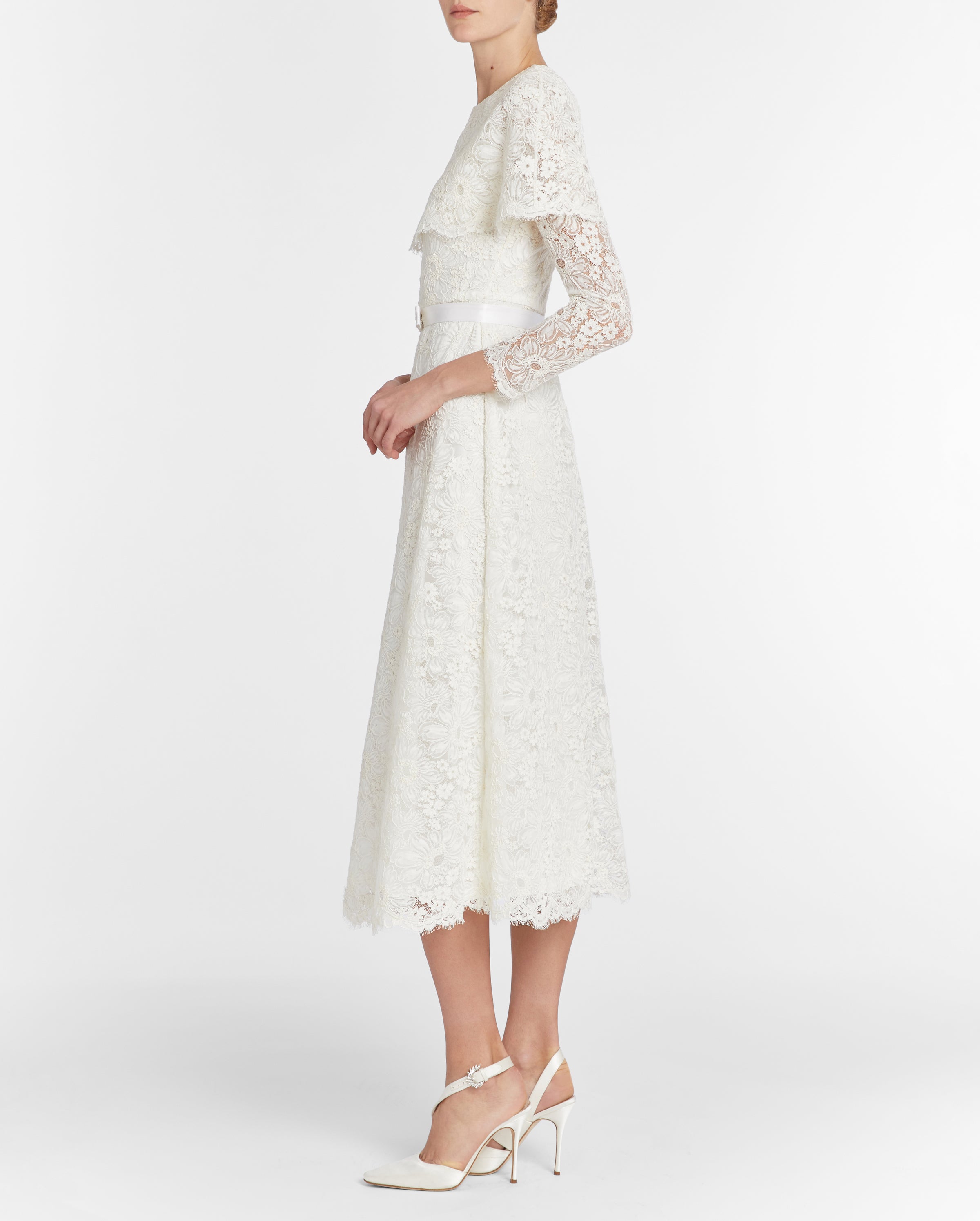 Vera White Lace Capelet Dress with Scalloped Hem